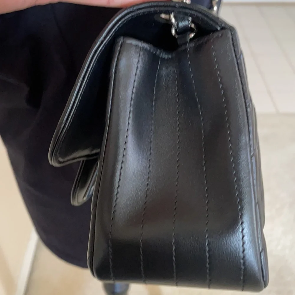 Rare CHANEL mini square chevron black lambskin bag - Picture 9 of 13